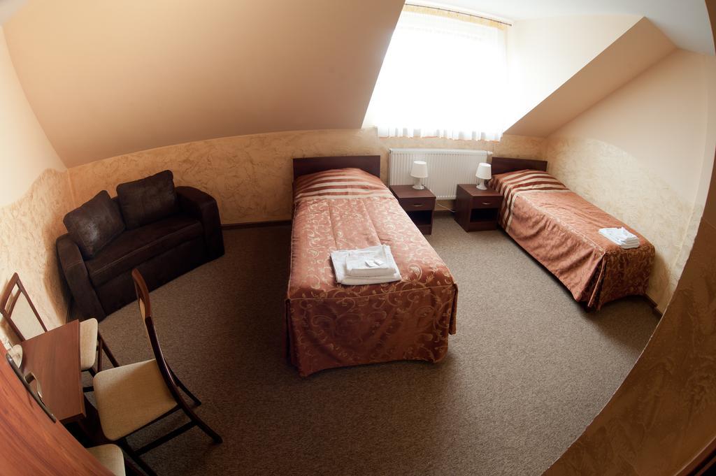 Hotel & Restauracja Okraglak Chęciny 部屋 写真